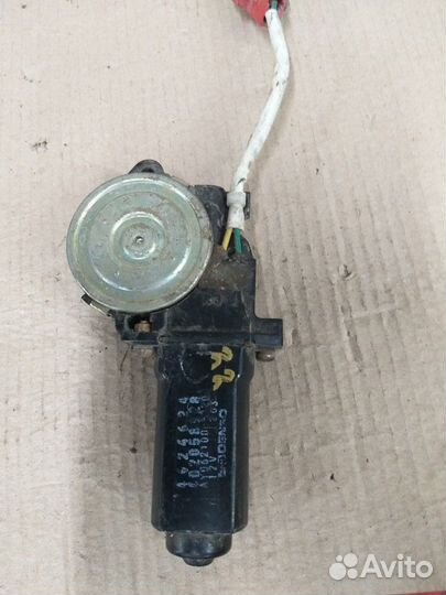 Мотор стеклоподъемника Chrysler Concorde крайслер