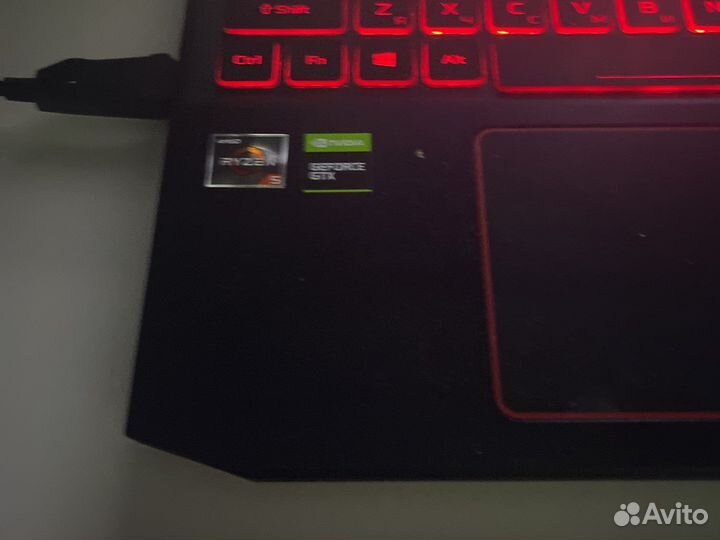Acer nitro 5 an515 43