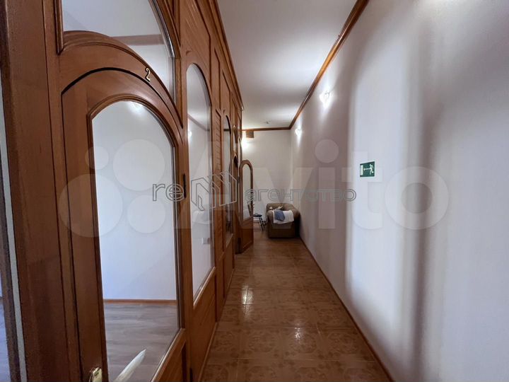 В центре на 1-м этаже