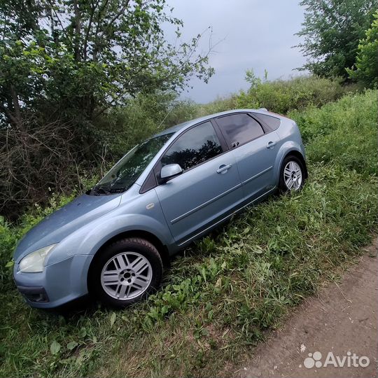 Ford Focus 1.8 МТ, 2006, 1 500 км