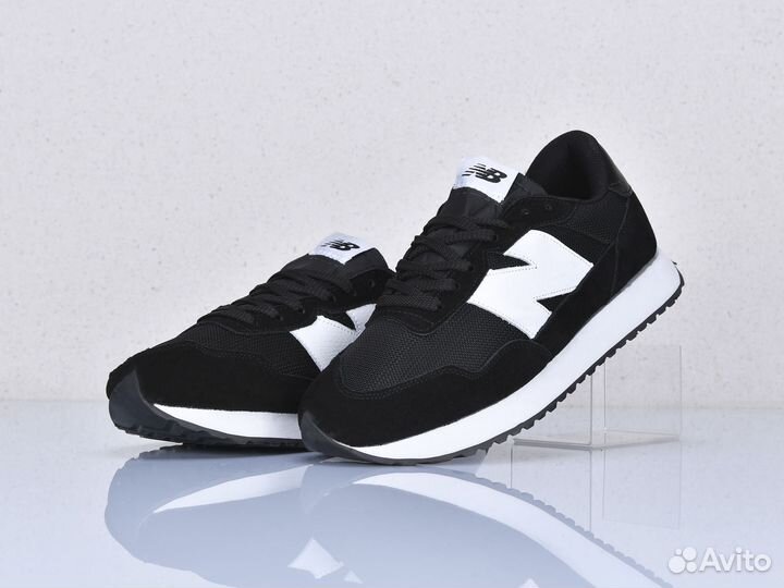 Кроссовки New Balance 237 натуральная замша