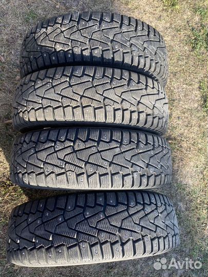 Pirelli Ice Zero 175/70 R14 82H