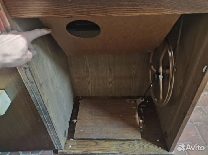 Продаём швейная машина мальва