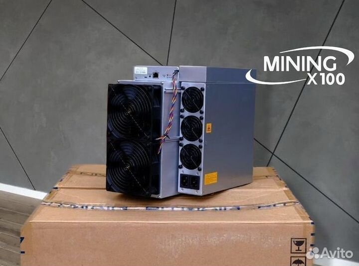 Antminer S21 200th (новый)