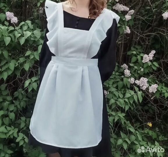 Белый школьный фартук