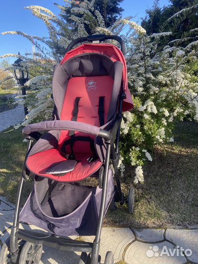 Прогулочная коляска