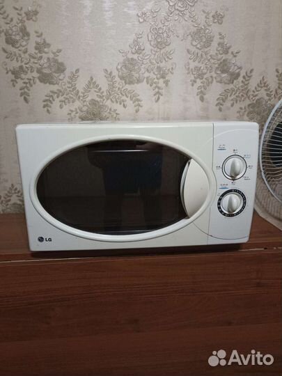 Микроволновая печь lg
