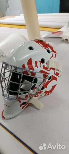 Хоккейный шлем вратарский профессиональный