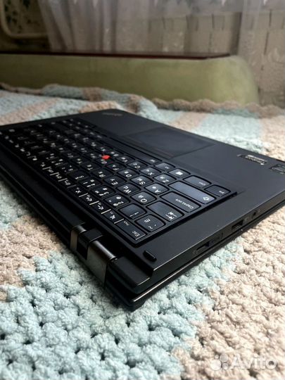 Ноутбук Lenovo thinkpad yoga