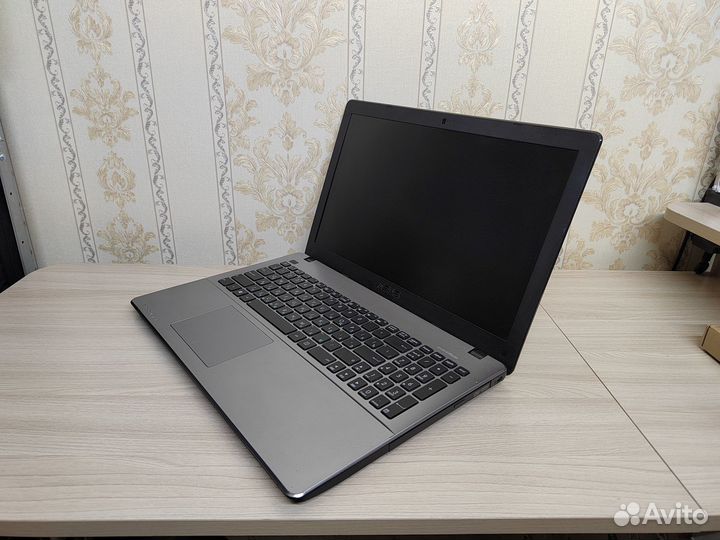 Ноутбук Asus 15.6/ I5 2.7gHz/ ssd/ 8gb