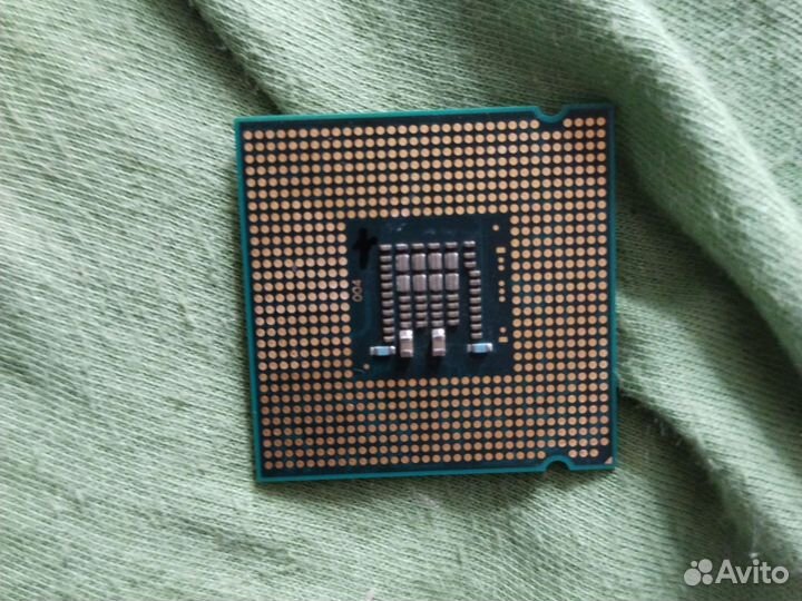 Intel pentium e5300 wolfdale lga775