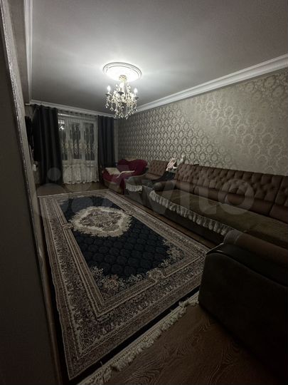 2-к. квартира, 54 м², 9/9 эт.