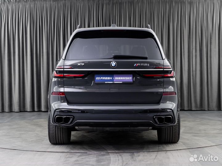 BMW X7 4.4 AT, 2022, 12 560 км