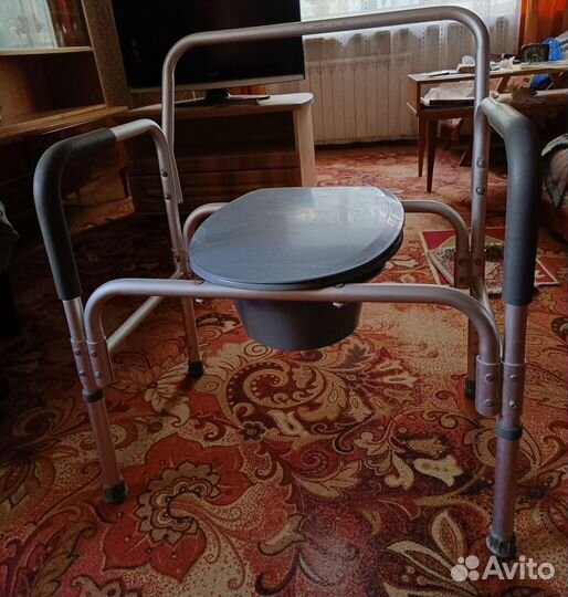 Стул туалет для пожилых и инвалидов