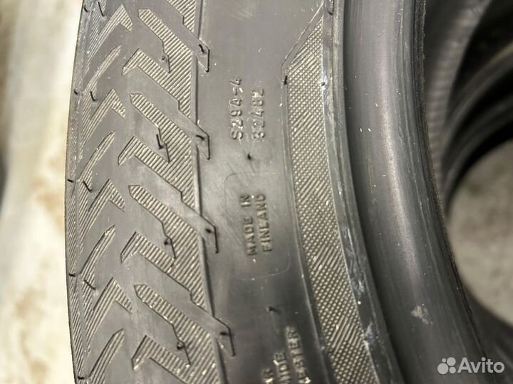 Nokian Tyres Hakkapeliitta 8 SUV 255/55 R18 109T