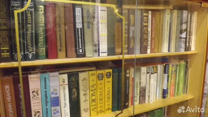 Книги художественные, романы