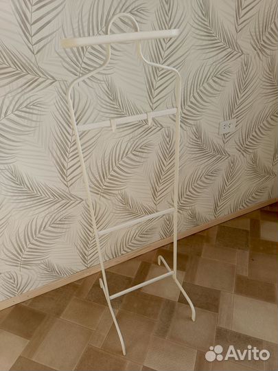 Вешалка напольная металлическая бу