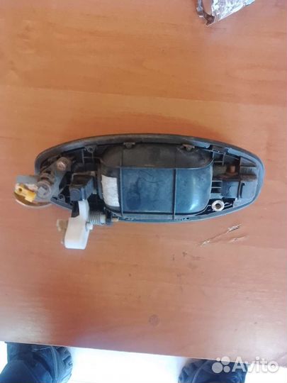 Ручка правая передняя наружняя hyundai santa fe 1
