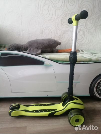 Самокат детский трехколесный