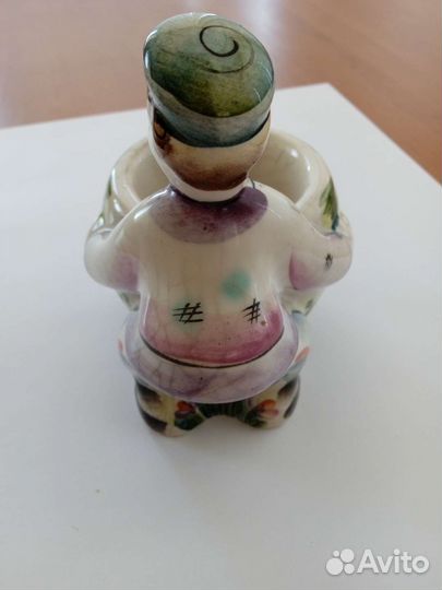 Статуэтка-керамика