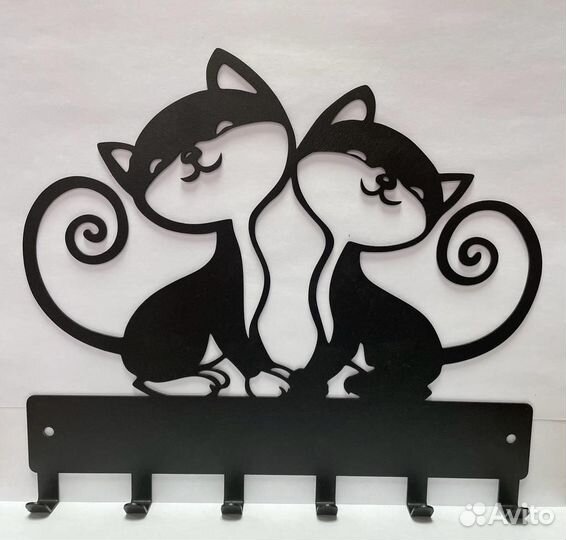 Ключница настенная металлическая