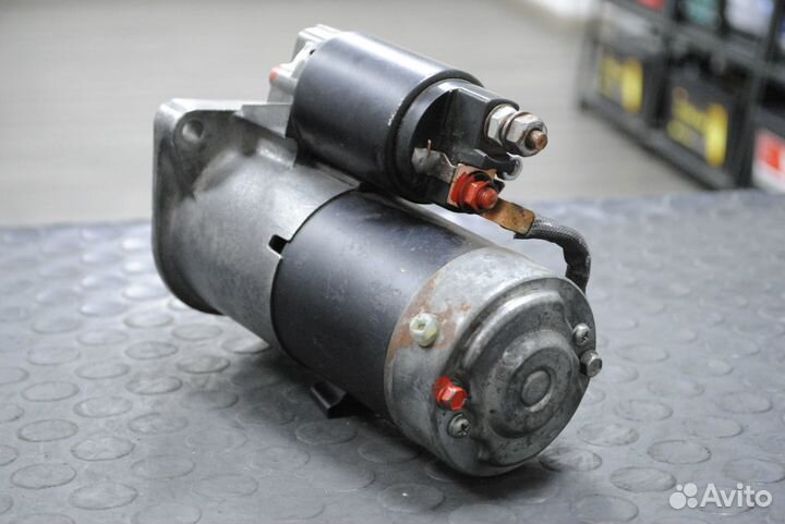 Стартер Opel Astra H, Zafira B 1.9 CDTi б/у