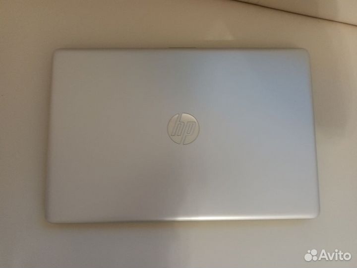 HP i5-8250U/8GB/SSD128/GeForce110/FullHD