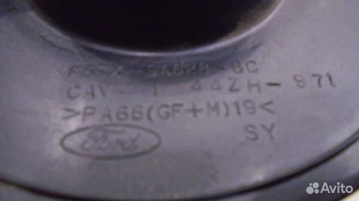 Датчик массового расхода воздуха Ford Explorer 19