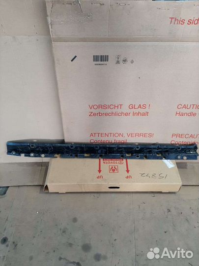 Кронштейн накладки порога левый BMW X6 e71