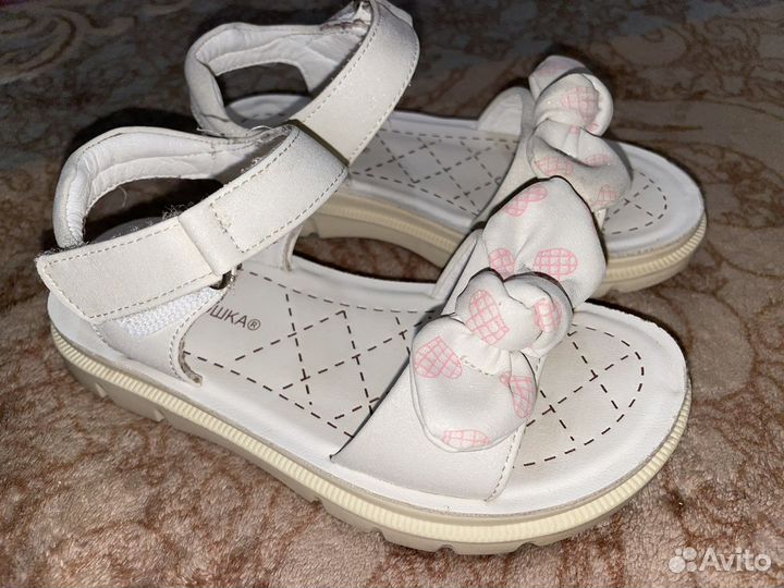 Босоножки для девочки 26