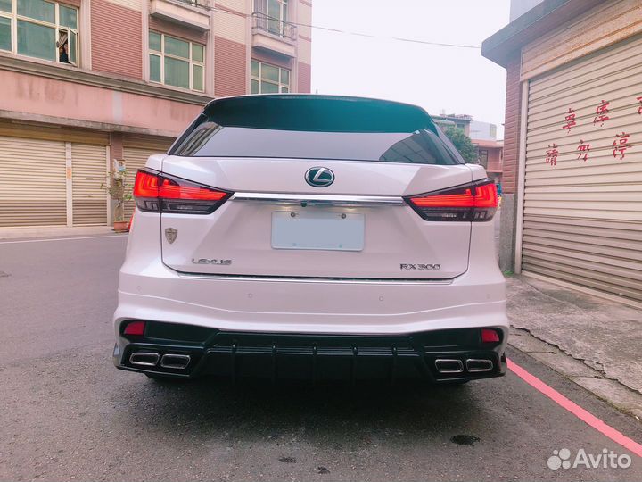 Lexus RX 2019+ Диффузор заднего бампера Wald H5LK4