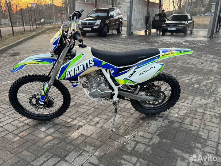 Эндуро мотоцикл Avantis 250 fx basic