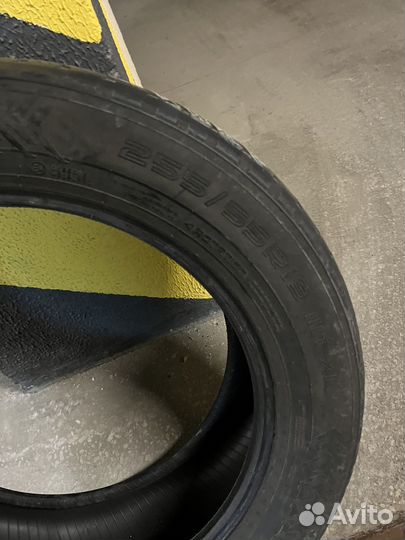 Nokian Tyres Hakkapeliitta 8 SUV 255/55 R19 111T