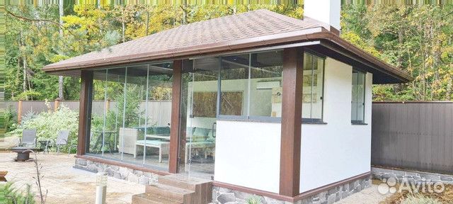 Межкомнатные стеклянные перегородки раздвижные