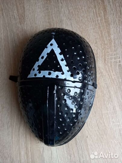 Маска игра в кальмара