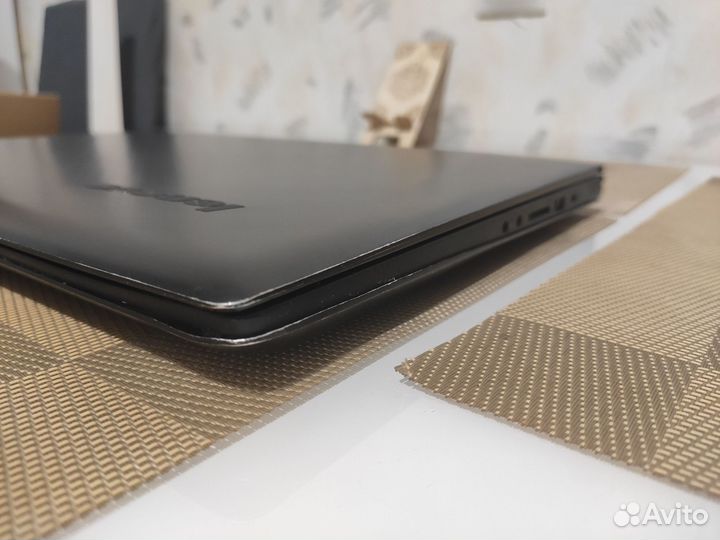 Lenovo IdeaPad Y50-70