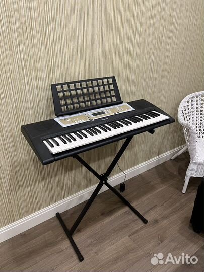 Цифровое пианино yamaha