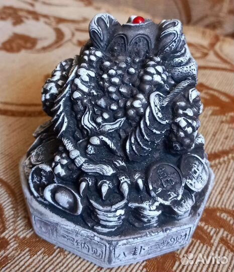 Лягушка денежная