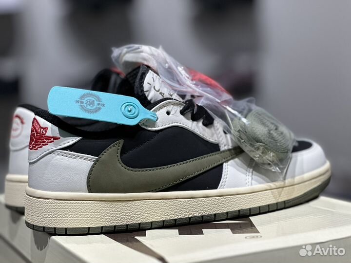 Nike air jordan 1 travis scott