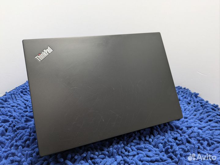 Ноутбук Lenovo ThinkPad T14s Ryzen 7 16/256