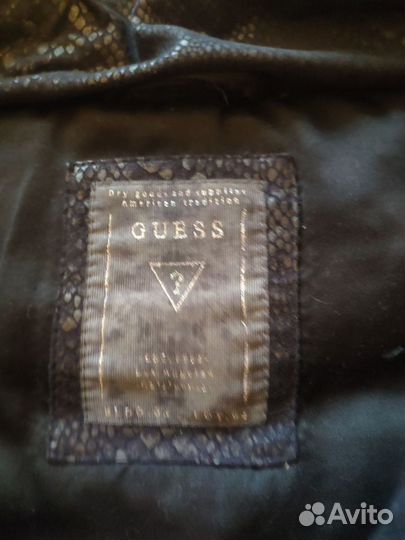 Куртка,пуховик женский Guess