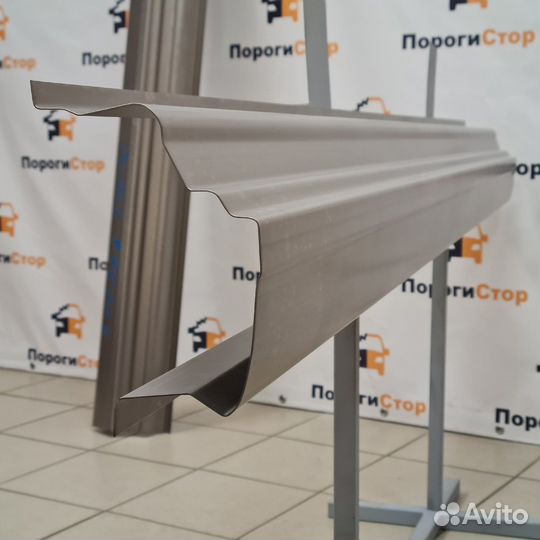 Кузовной порог правый Citroen C4 ремкомплект