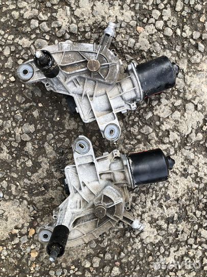 Мотор стеклоочистителя передний Citroen C4 Picasso