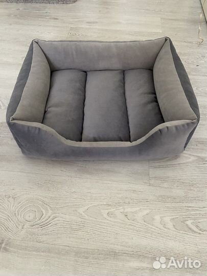Лежанка для кошек и собак новая