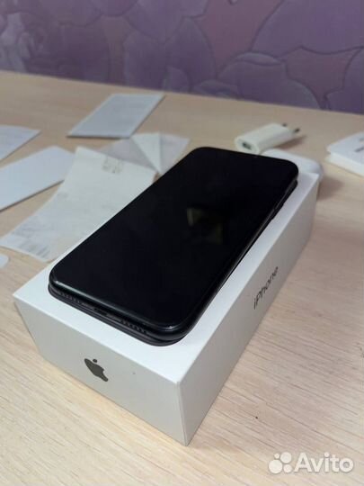 iPhone Xr, 64 ГБ