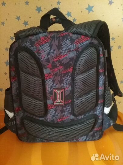 Рюкзак школьный