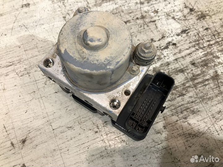 Блок ABS Renault Logan 2 1.6 МКПП