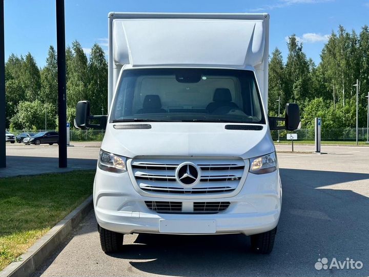 Mercedes-Benz Sprinter цельнометаллический, 2021