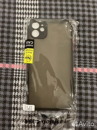 Чехол на iPhone 11