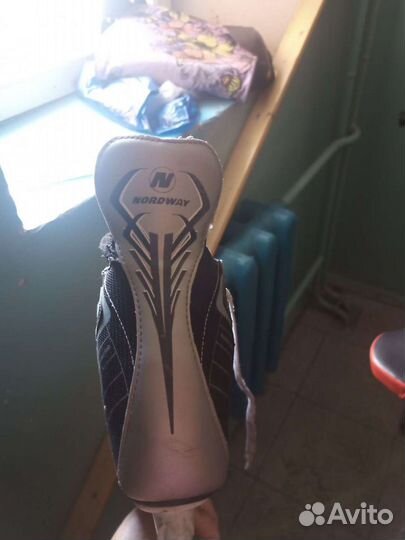 Коньки для мальчика 34 размера